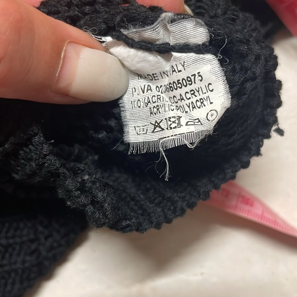 Sweater - Picture 5 of 5